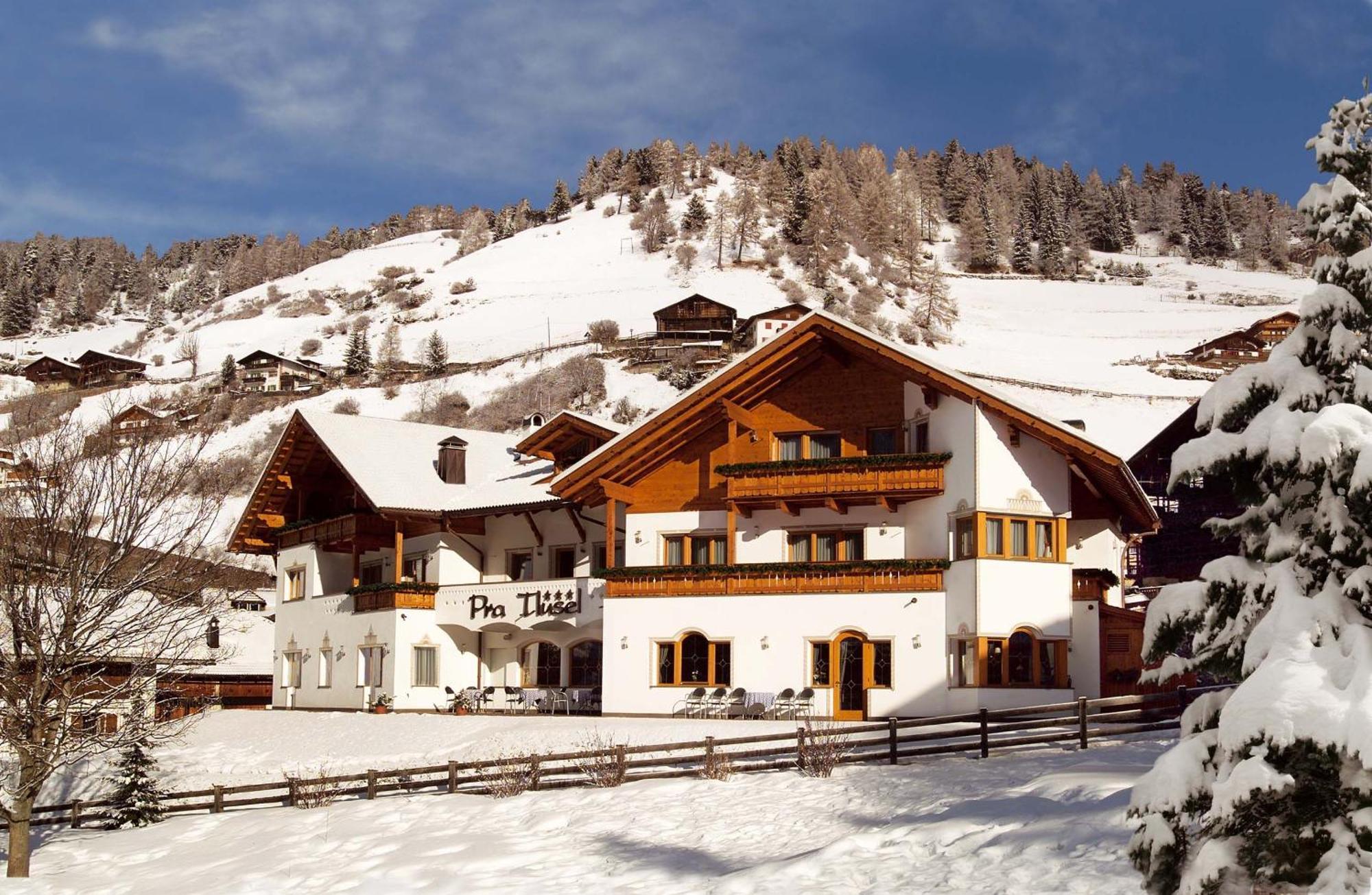 Hotel Pra Tlusel Selva di Val Gardena Exterior foto