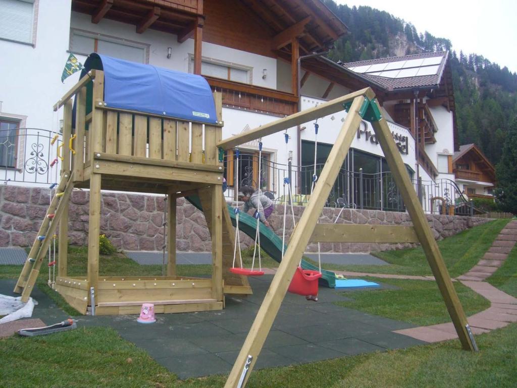 Hotel Pra Tlusel Selva di Val Gardena Exterior foto