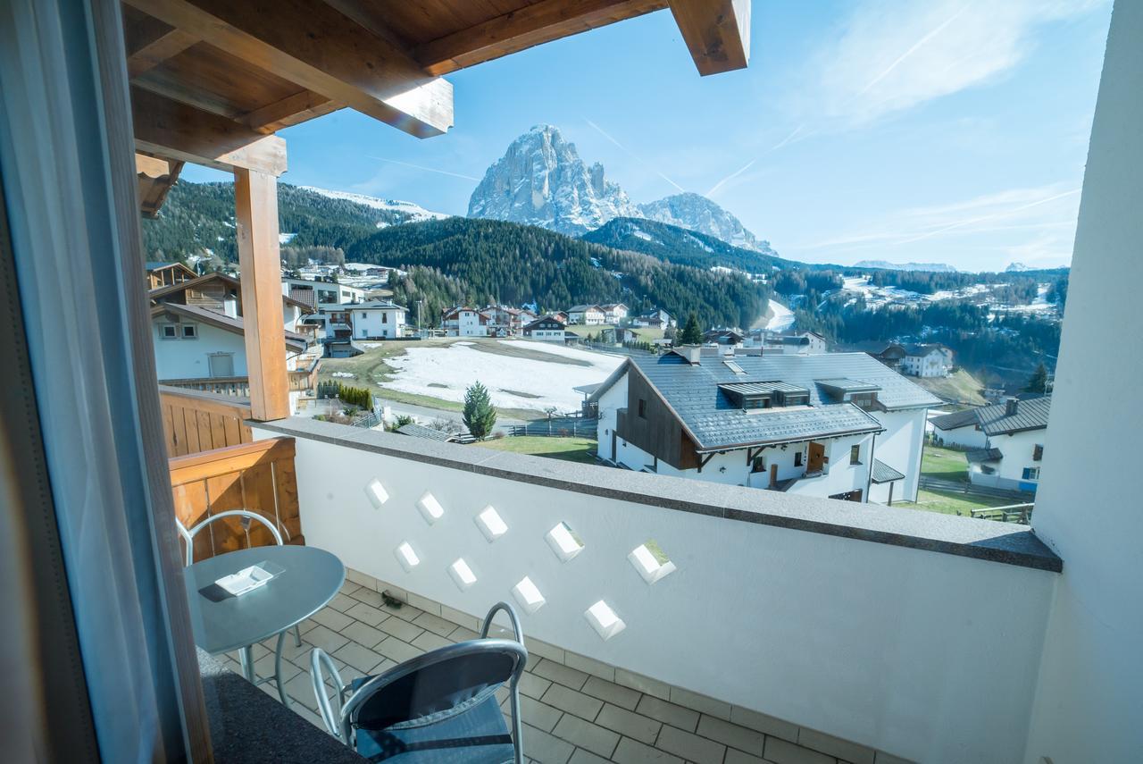 Hotel Pra Tlusel Selva di Val Gardena Exterior foto